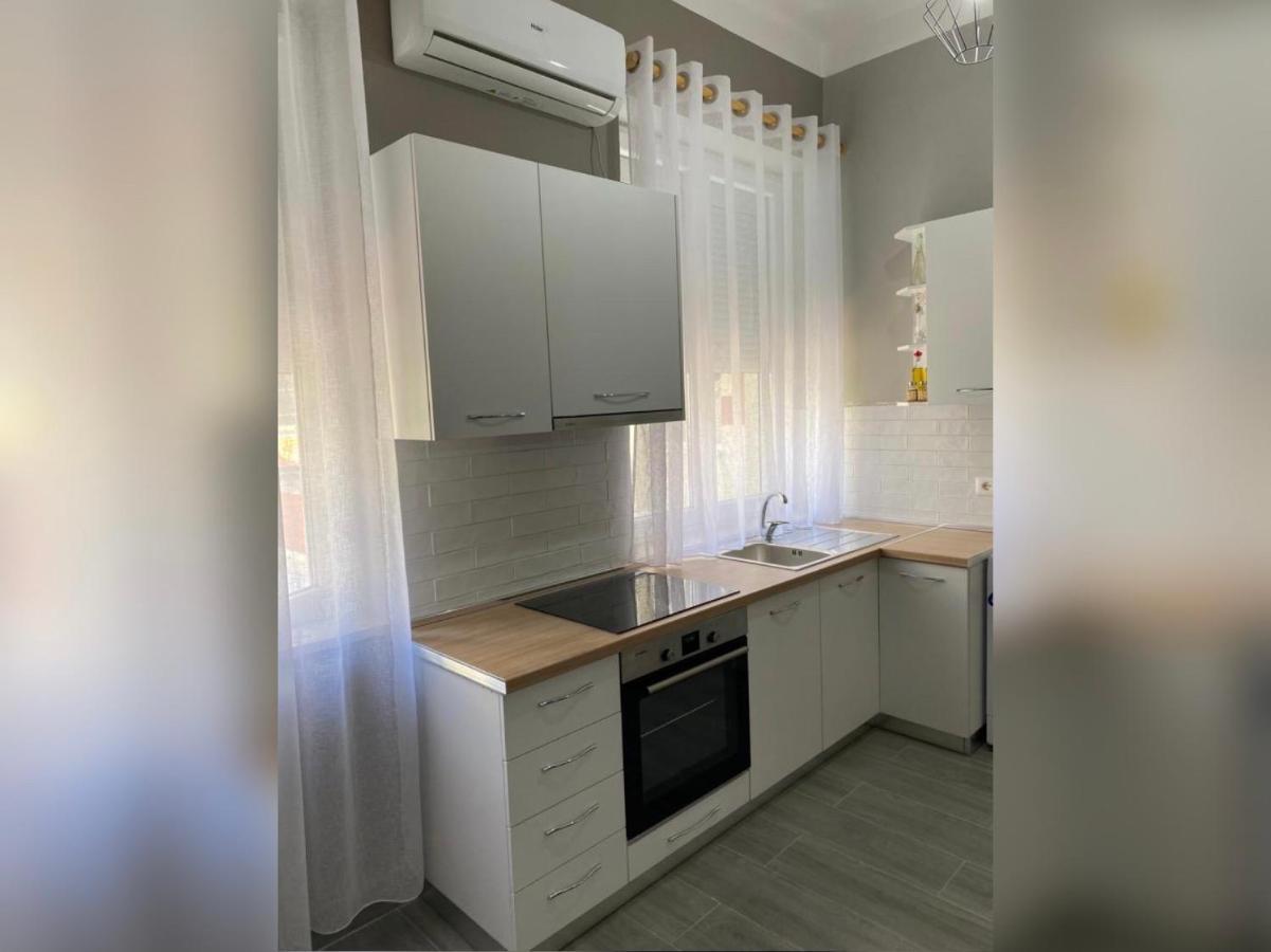 New New Bazaar Apartment Tiranë Ngoại thất bức ảnh